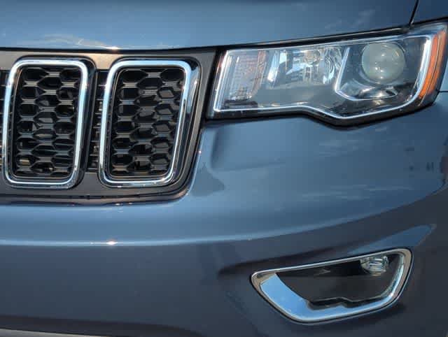 Used 2019 Jeep Grand Cherokee Limited AWD/4WD image 11