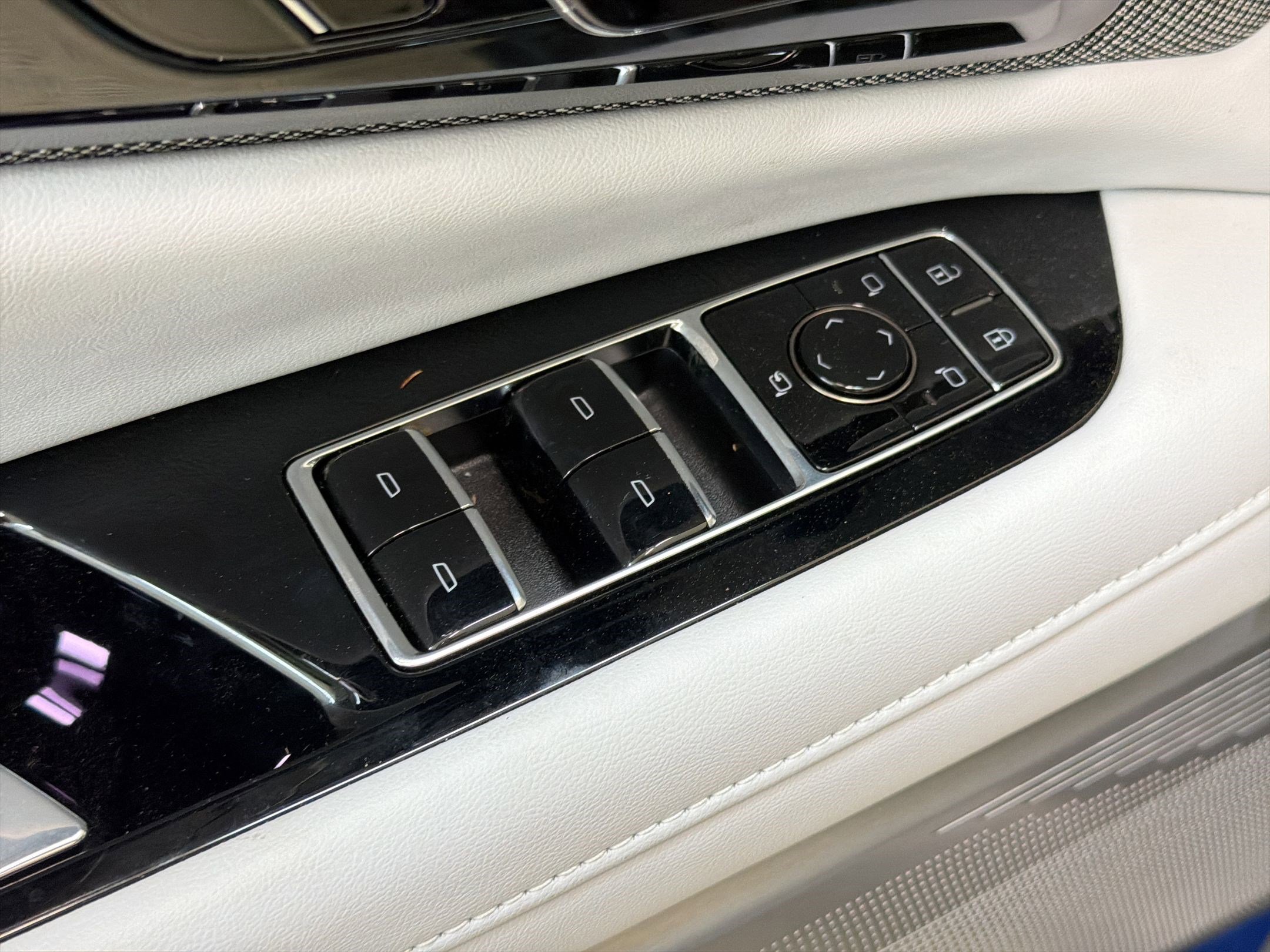 New 2026 Cadillac Optiq Sport 1 RWD image 20