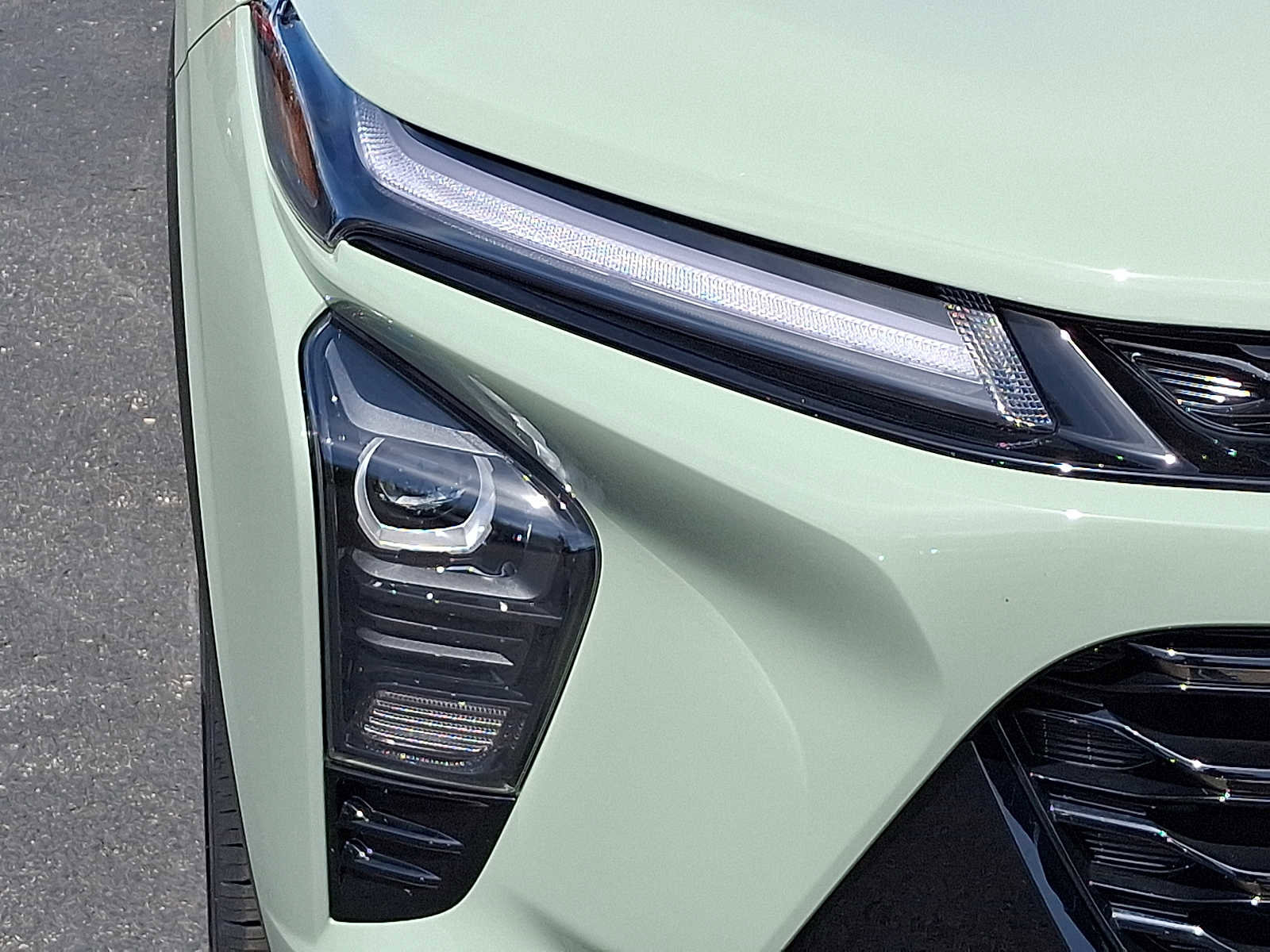 Used 2025 Chevrolet Trax ACTIV FWD image 10