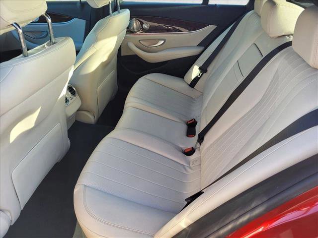 Used 2017 Mercedes-Benz E 300 image 20