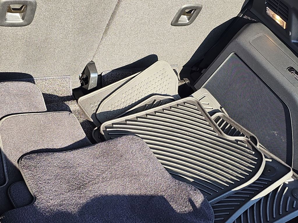 Used 2019 Volkswagen Beetle 2.0T SE image 33