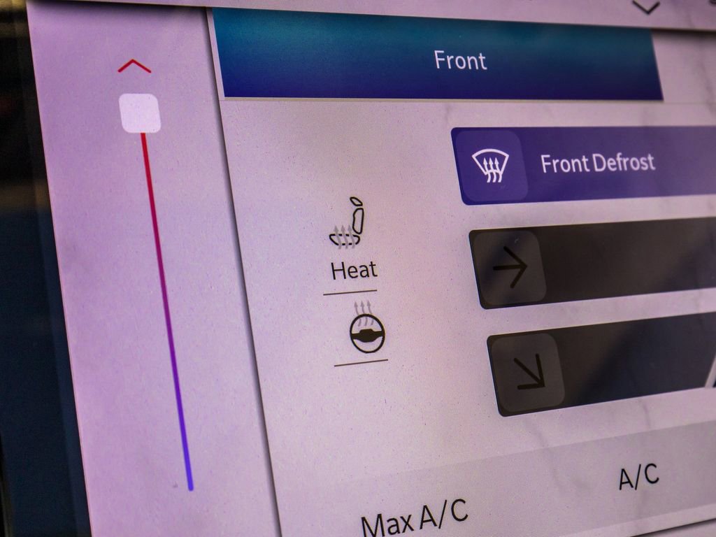 Used 2022 Jeep Grand Cherokee L Limited image 33