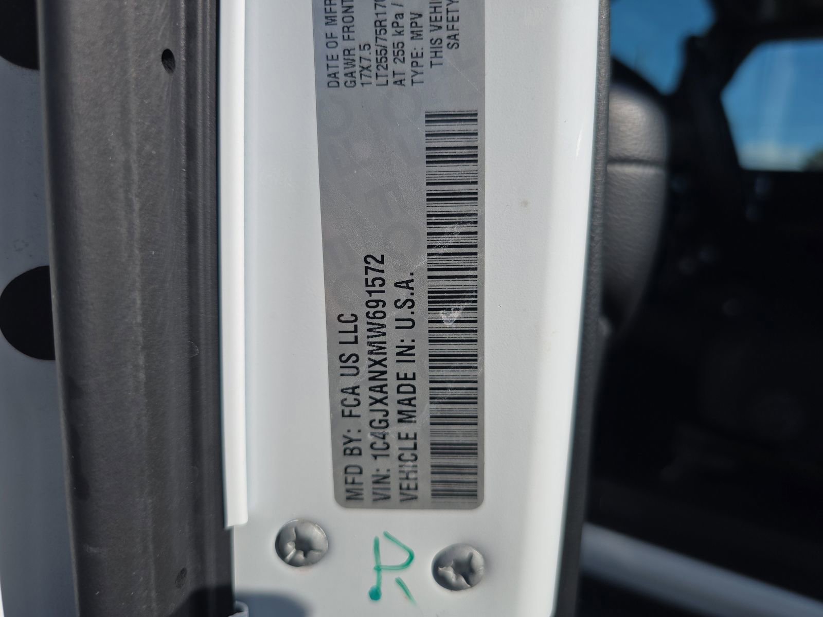 Used 2021 Jeep Wrangler Sport image 28