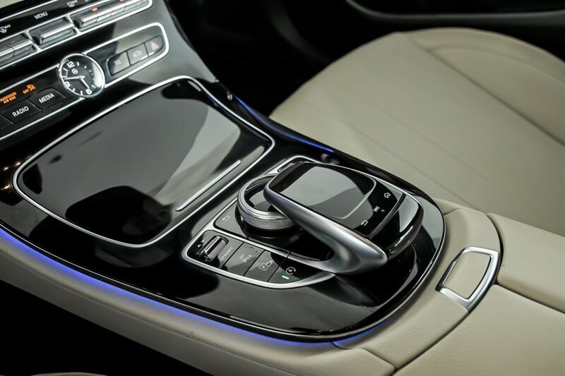 Used 2017 Mercedes-Benz E 300 4MATIC image 29