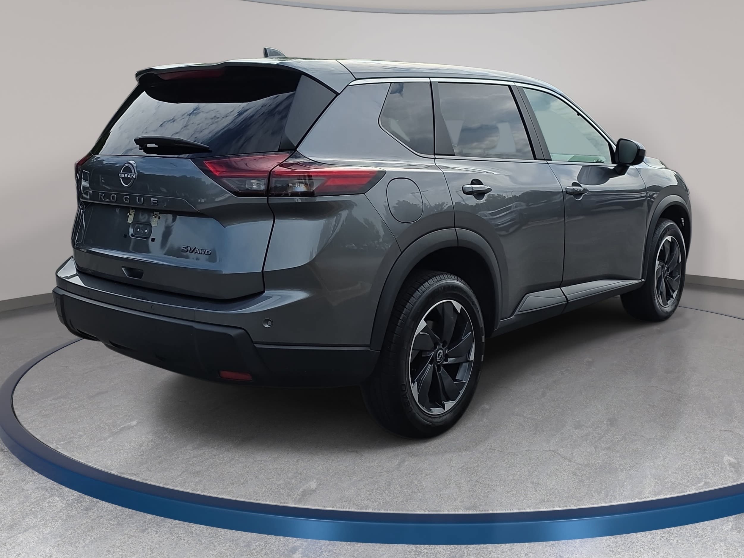 Used 2024 Nissan Rogue SV AWD/4WD image 5