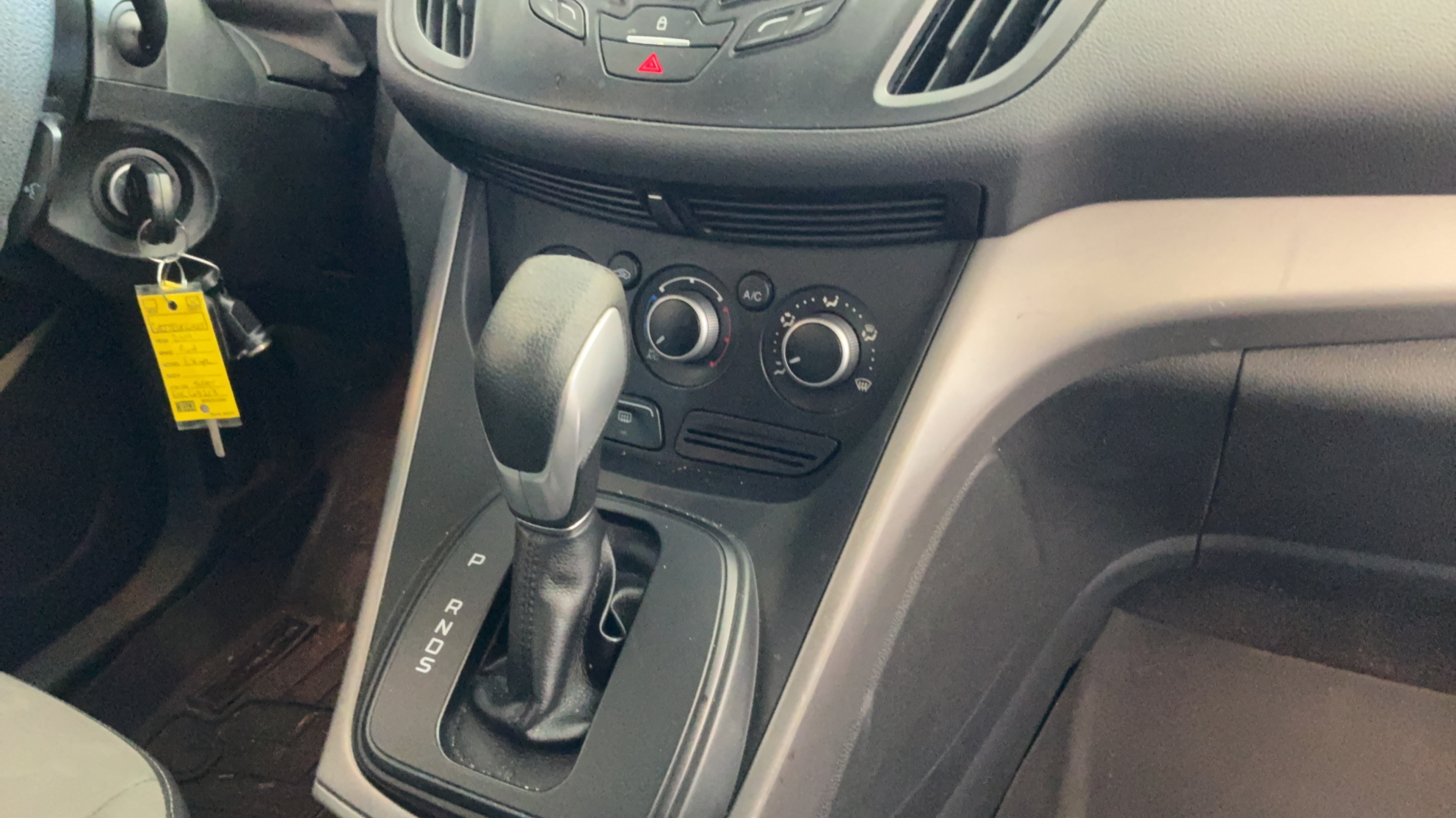 Used 2014 Ford Escape SE FWD image 36