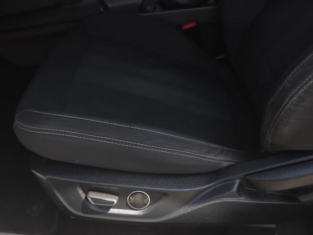 Used 2019 Ford Mustang GT RWD image 16