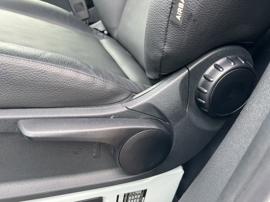 Used 2025 Mercedes-Benz Sprinter 2500 image 14