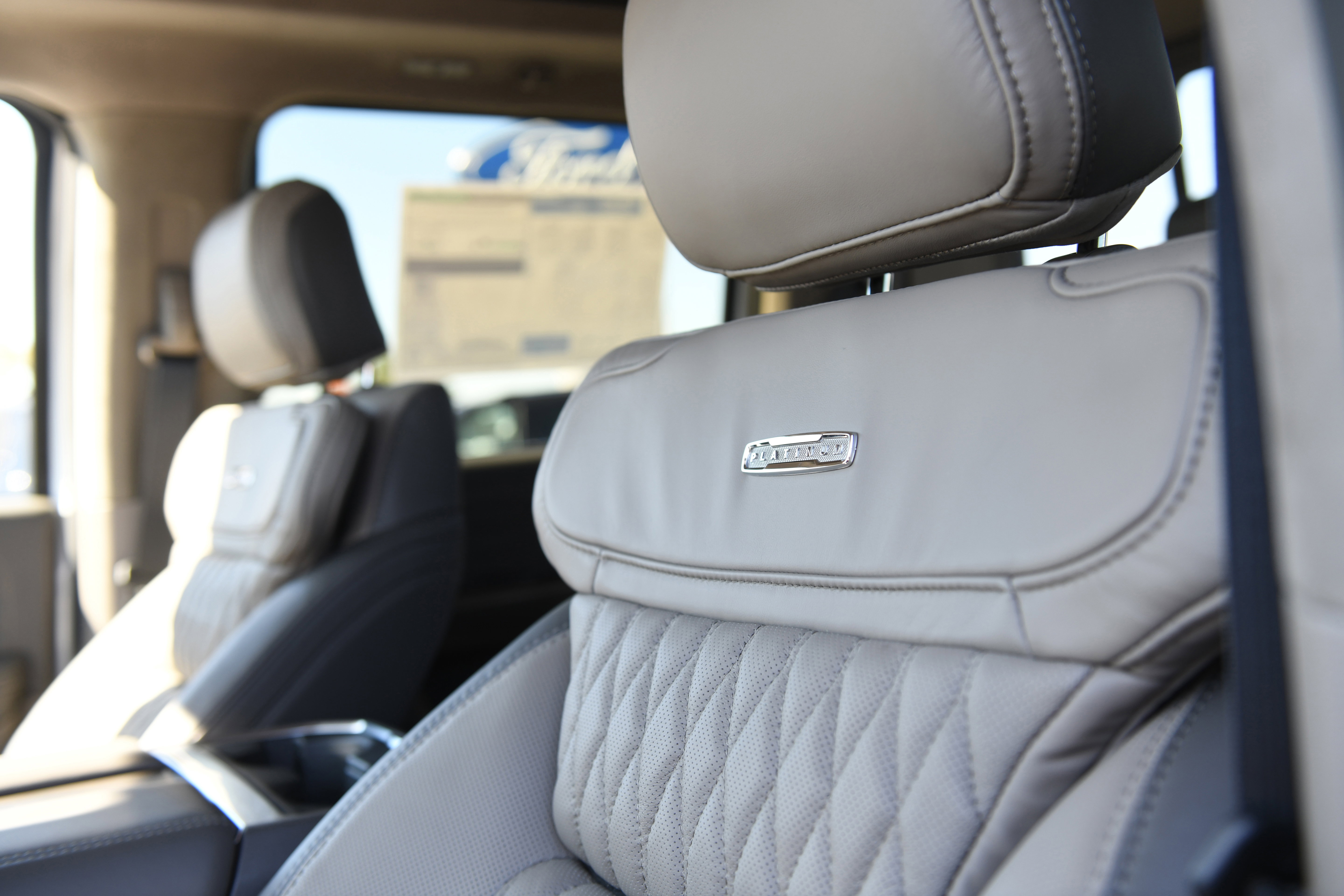 New 2026 Ford F250 Platinum w/ Platinum Plus Package image 27