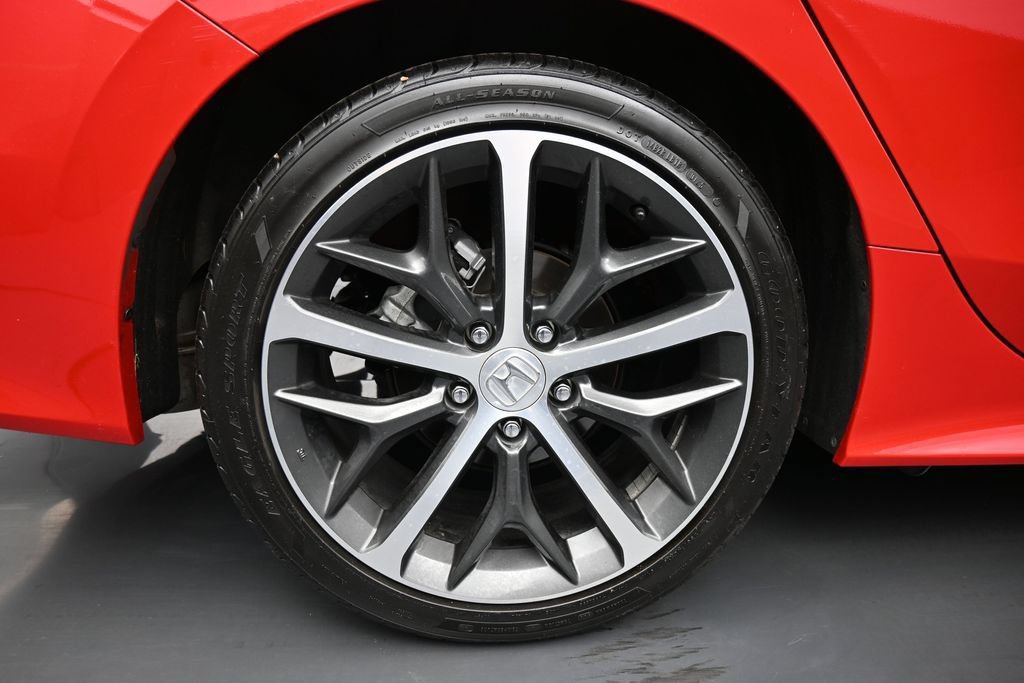 Certified 2024 Honda Civic Touring image 30