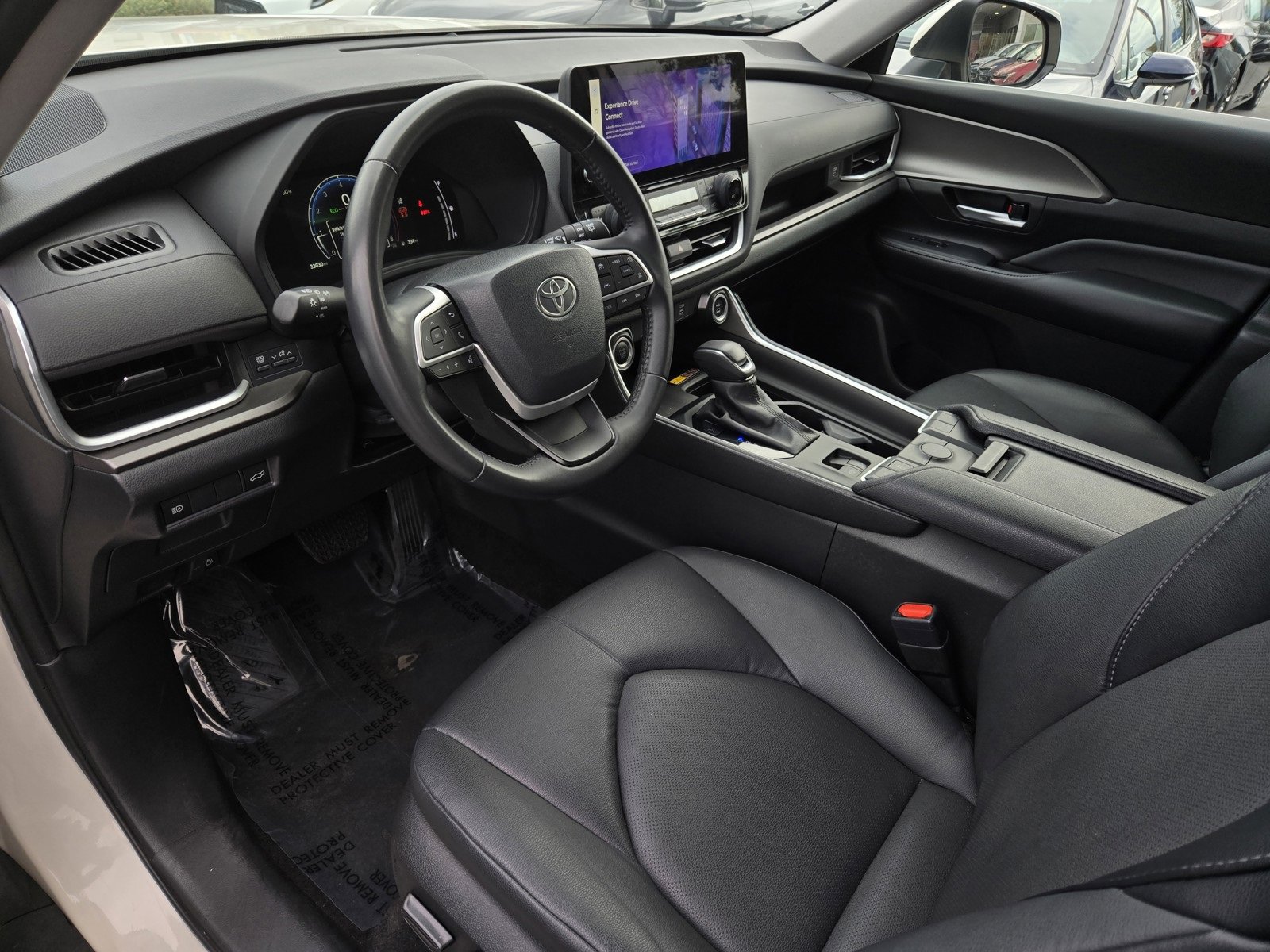 Certified 2024 Toyota Grand Highlander XLE image 8