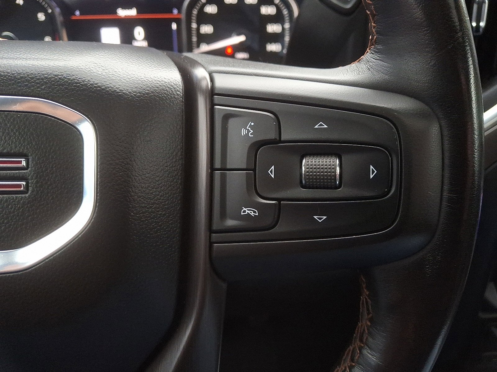 Used 2020 GMC Sierra 2500 AT4 w/ AT4 Premium Package image 24