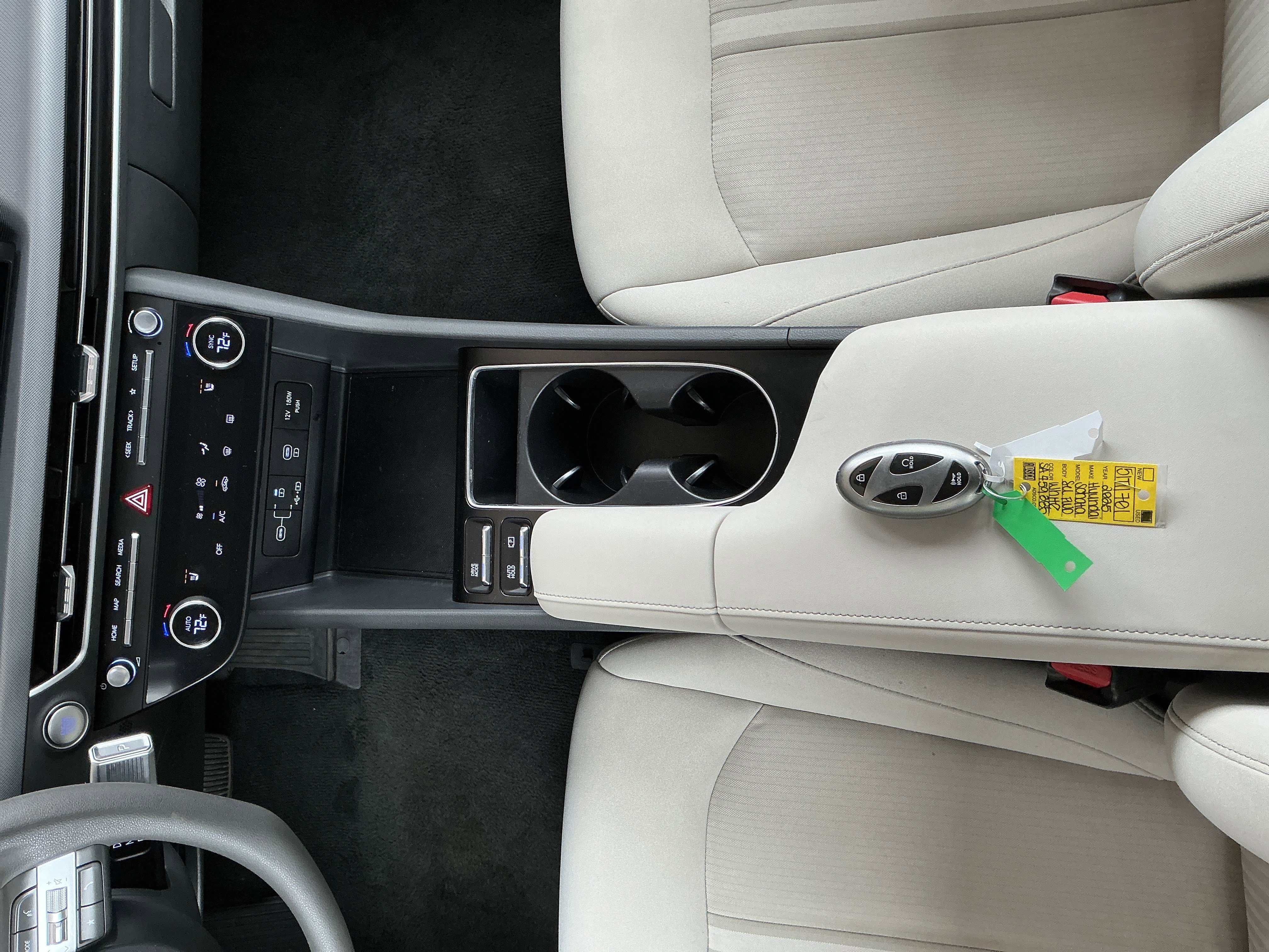 Used 2025 Hyundai Sonata SEL image 11