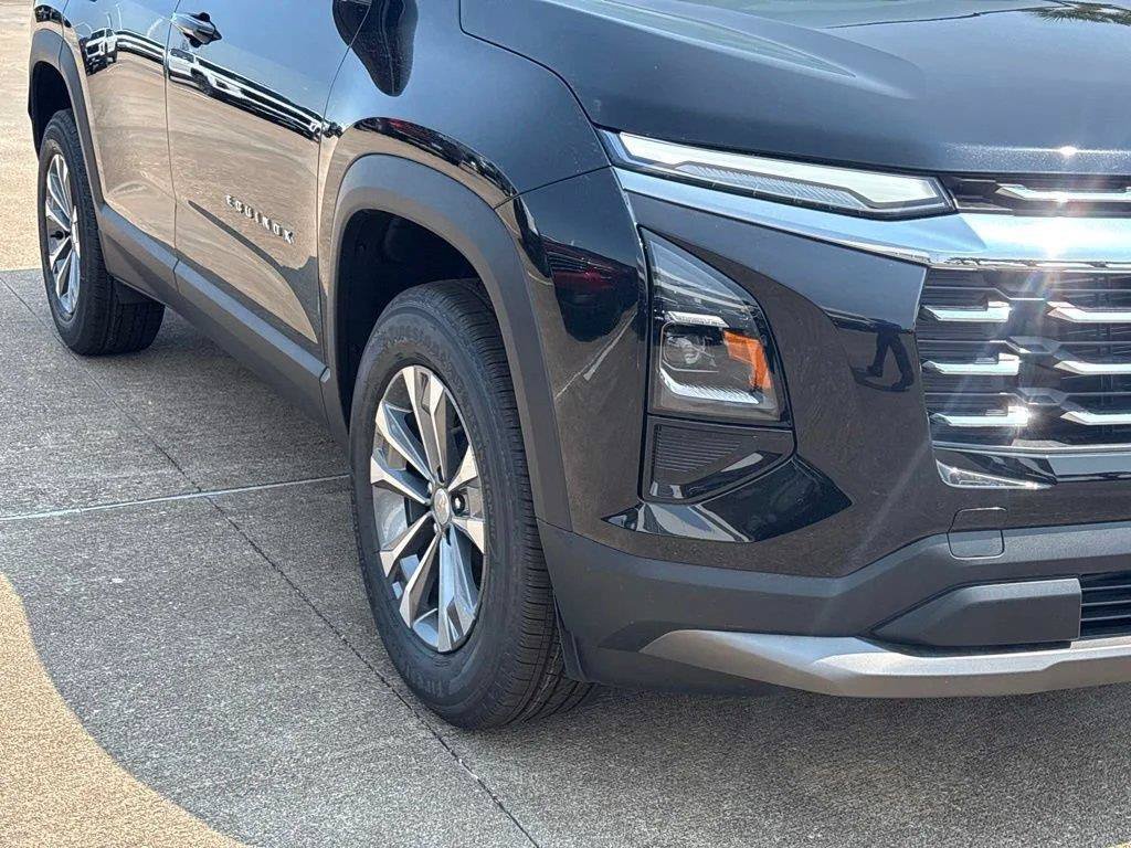 New 2026 Chevrolet Equinox LT FWD image 5