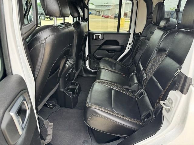 Used 2023 Jeep Gladiator Overland image 19