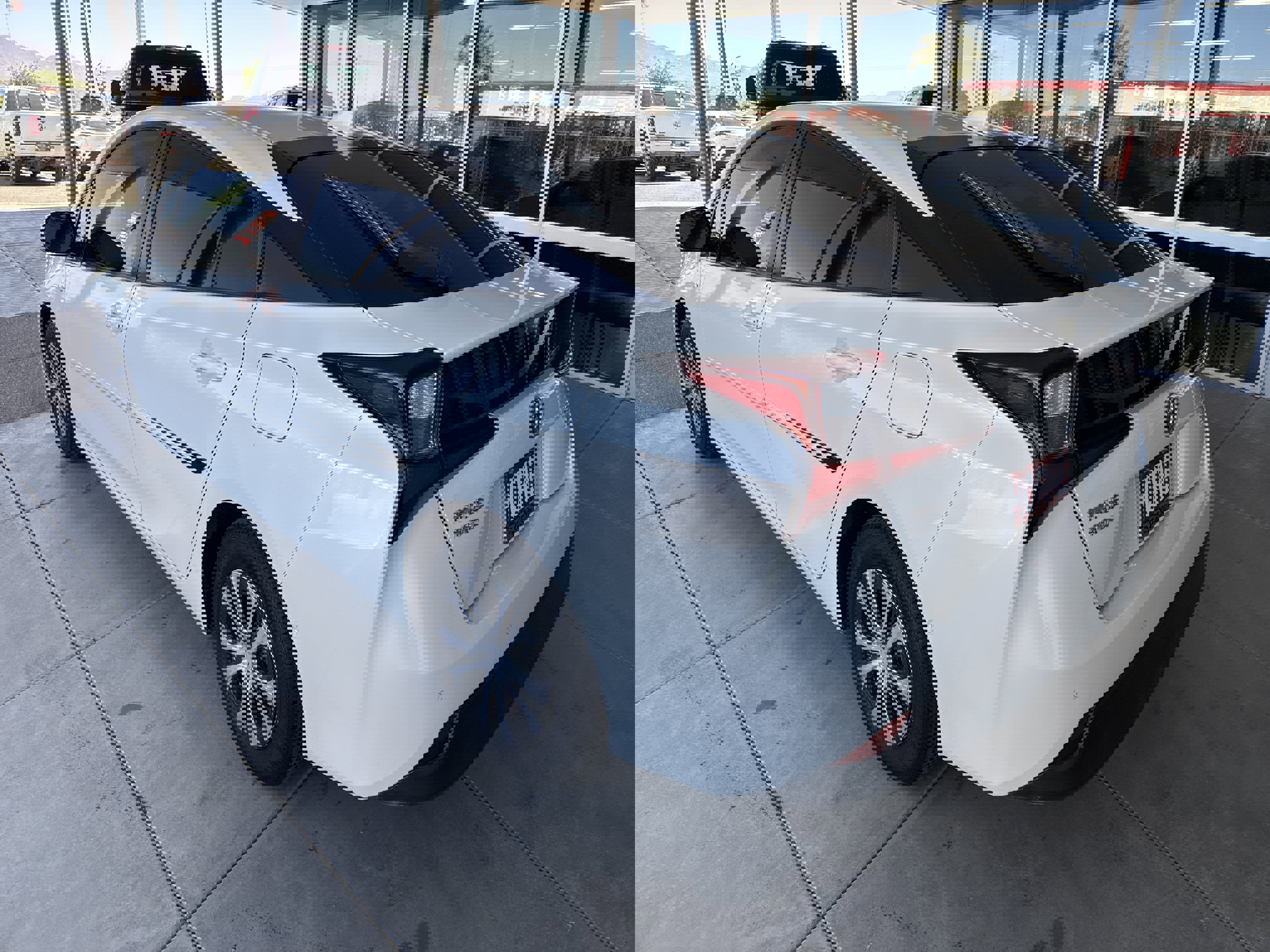 Used 2020 Toyota Prius LE w/ Carpet Mat Package image 6