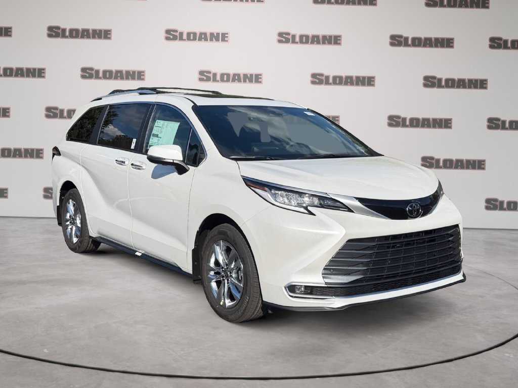 New 2026 Toyota Sienna Limited AWD/4WD image 7