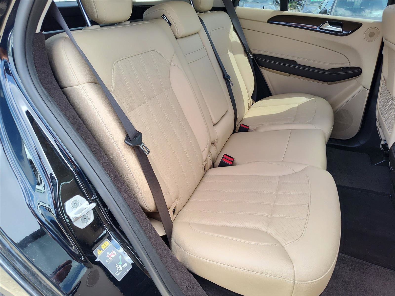 Used 2018 Mercedes-Benz GLE 350 image 25