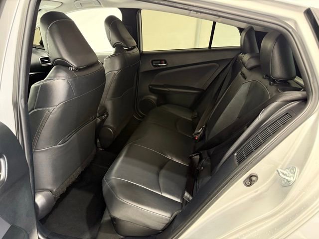 Used 2021 Toyota Prius Prime Limited w/ Carpet Mat Package (TMS) image 15