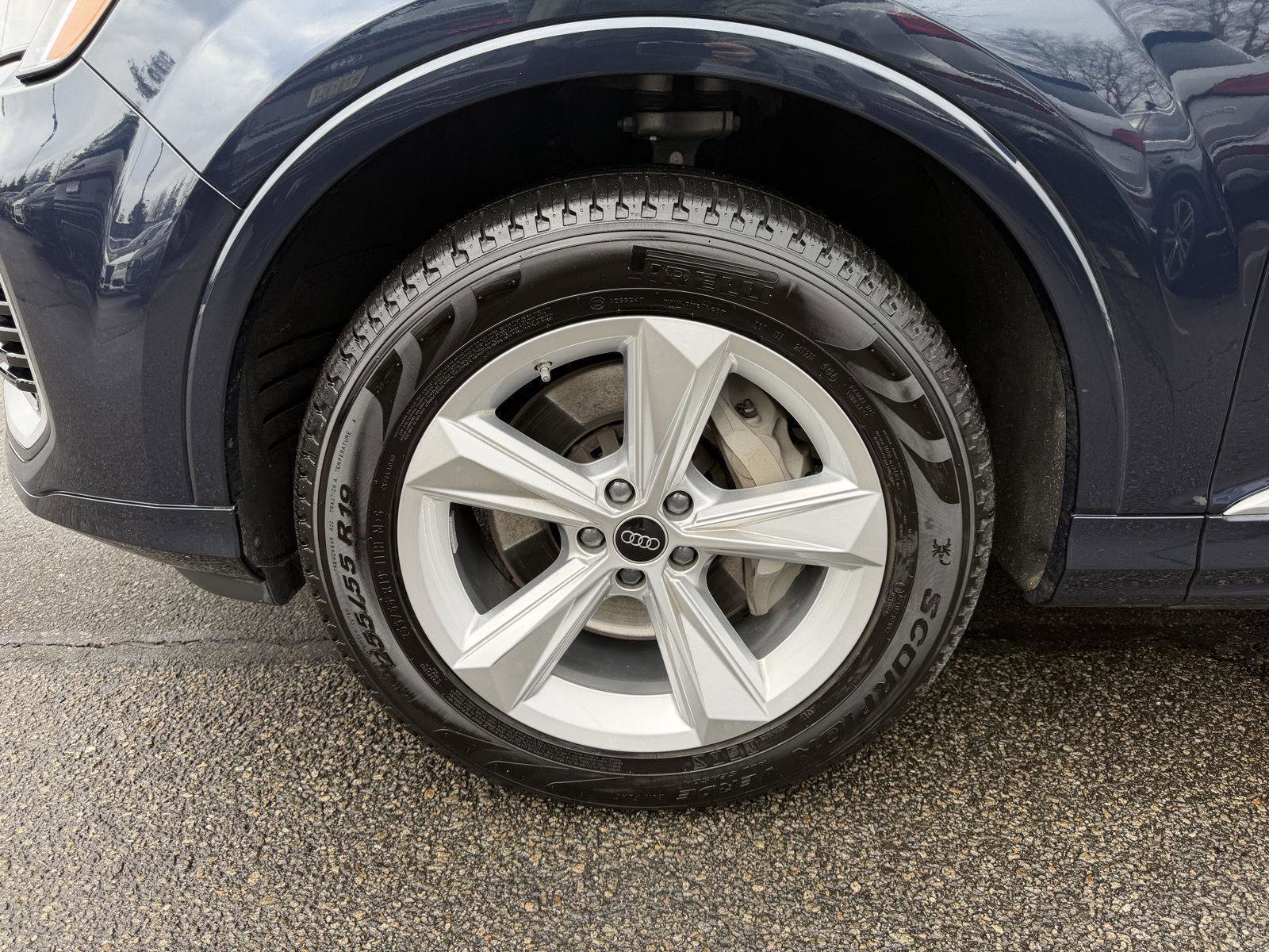 Used 2025 Audi Q7 3.0T Premium image 7