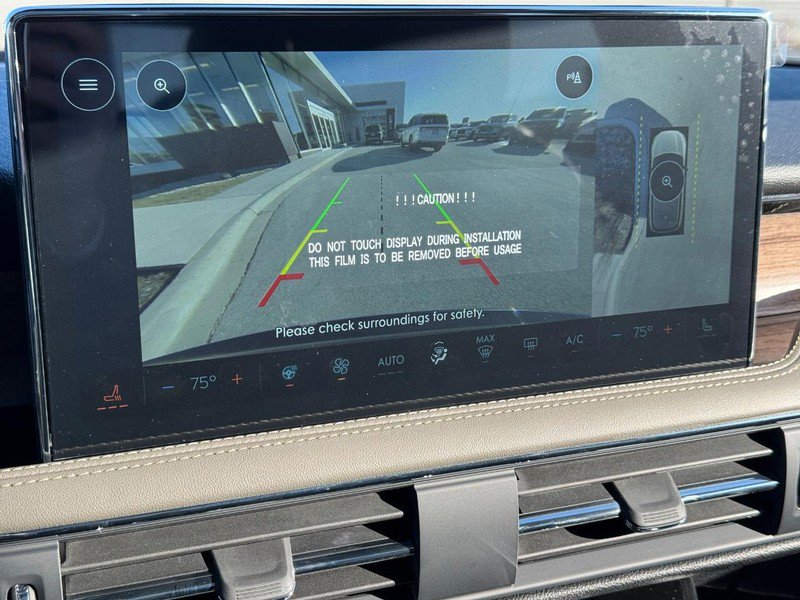 New 2026 Lincoln Corsair Reserve w/ Jet Appearance Package image 12