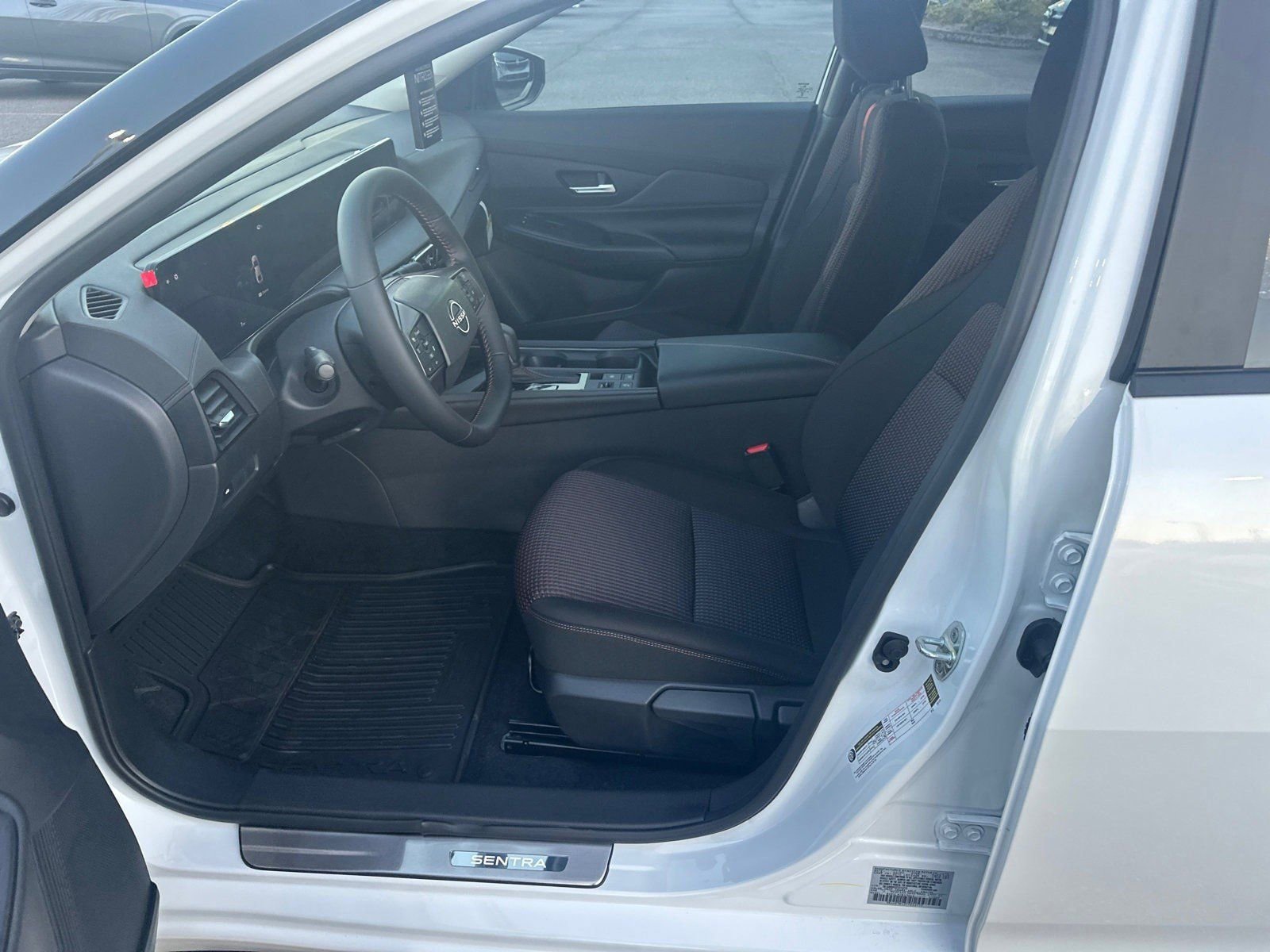 New 2026 Nissan Sentra SR w/ Floor Mat Package FWD image 9