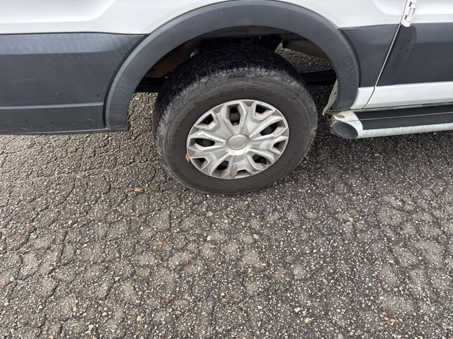 Used 2017 Ford Transit 250 130 Low Roof w/ Exterior Upgrade Package image 7