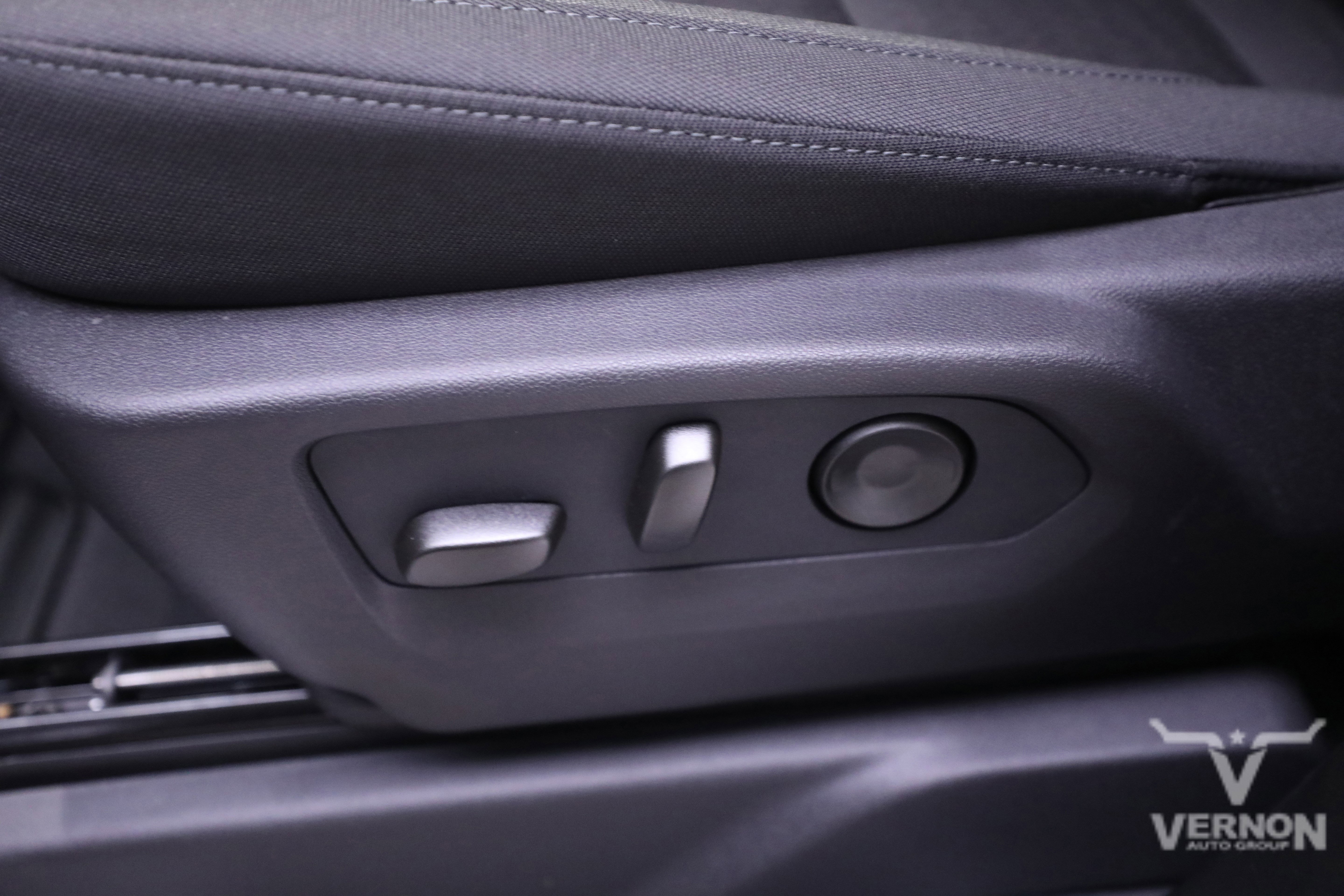 New 2026 GMC Sierra 1500 Elevation w/ X31 Off-Road Package image 14