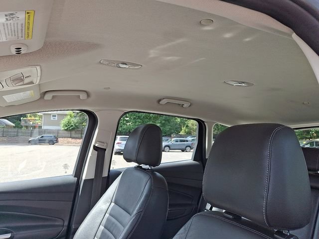 Used 2016 Ford C-MAX Energi SEL w/ Equipment Group 301A image 19