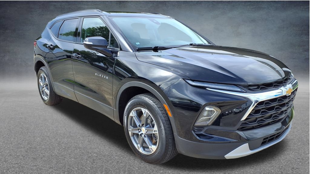 Used 2024 Chevrolet Blazer LT w/ LPO, Floor Liner Package FWD image 23
