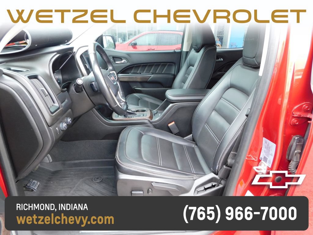 Used 2022 GMC Canyon Denali AWD/4WD image 16
