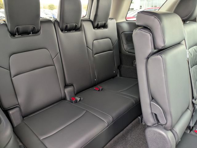 New 2026 Nissan Pathfinder Platinum image 23