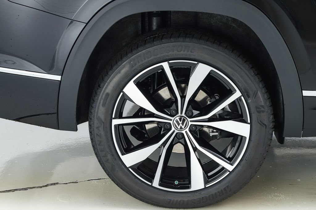 New 2026 Volkswagen Atlas SEL Premium R-Line image 13