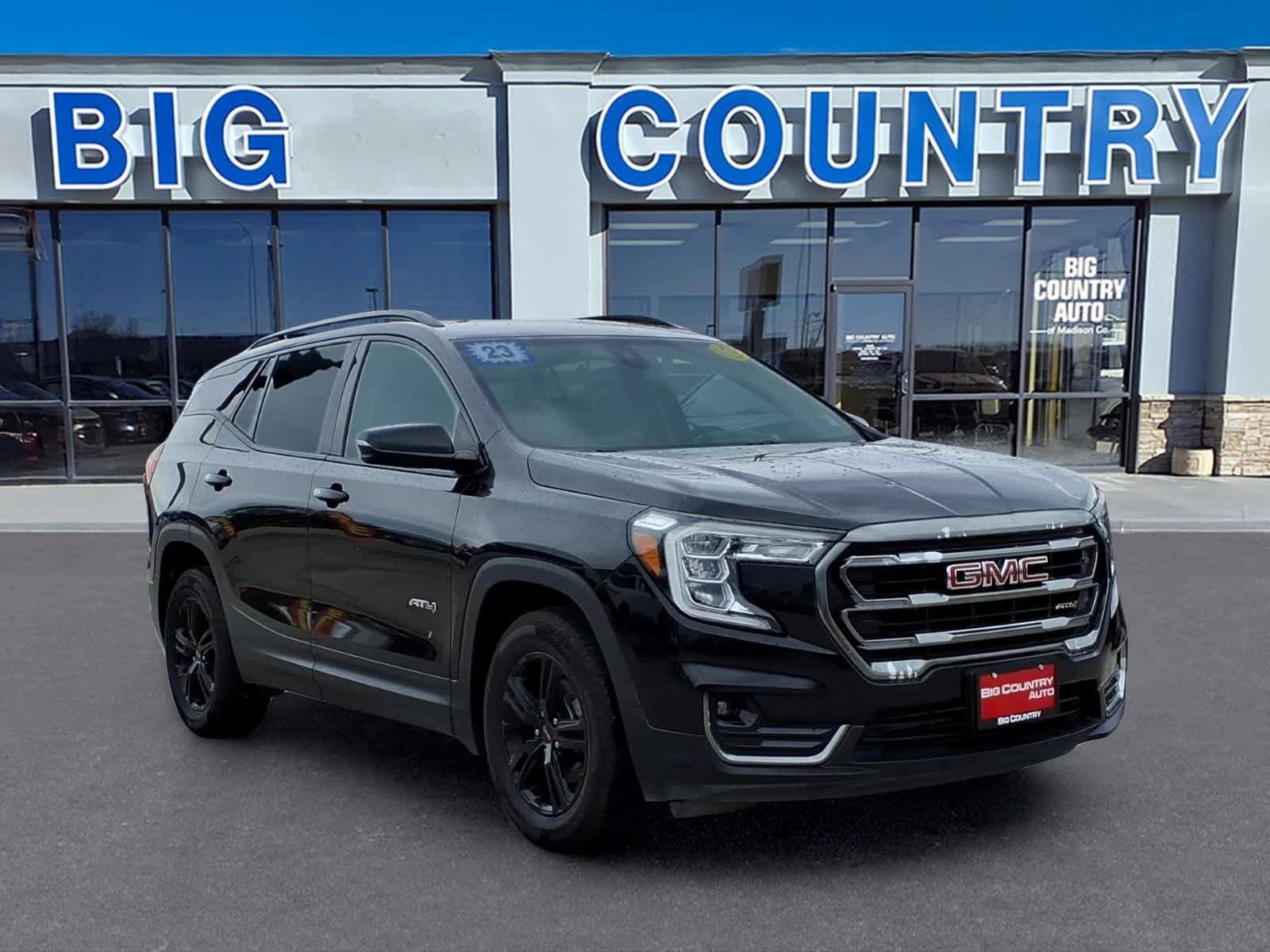 Used 2023 GMC Terrain AT4 AWD/4WD image 9