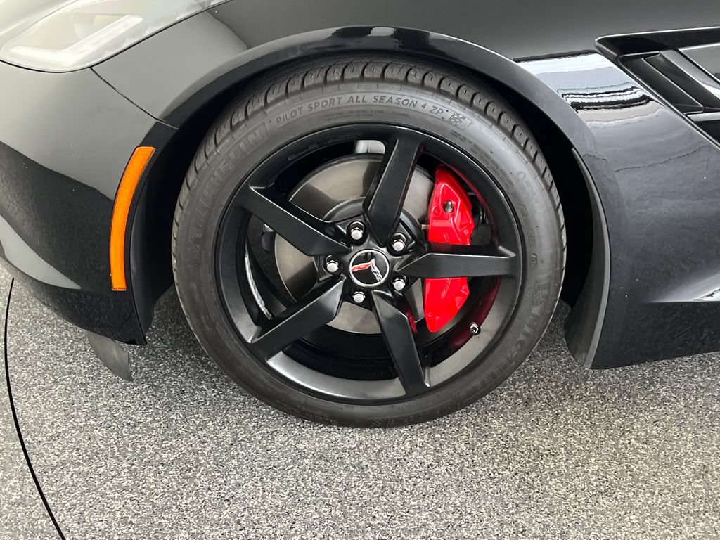 Used 2014 Chevrolet Corvette Stingray Convertible w/ 2LT Preferred Equipment Group RWD image 27
