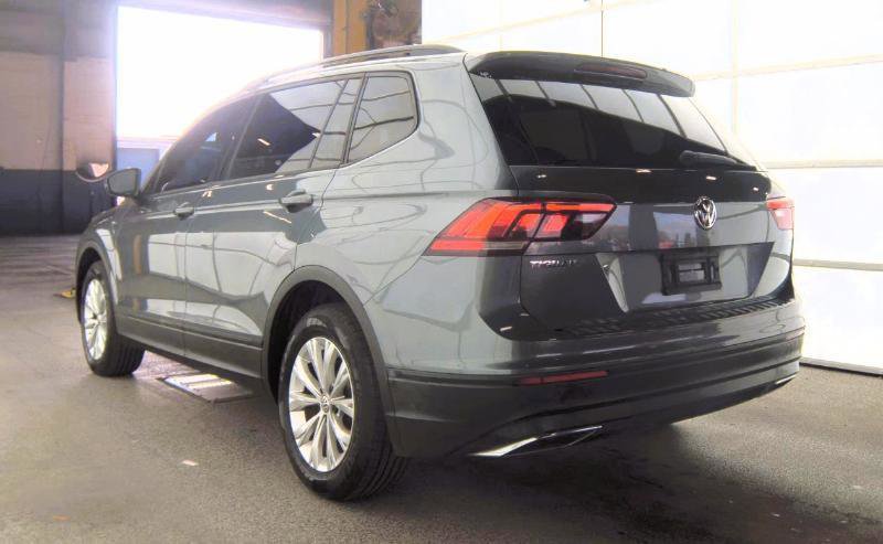 Used 2019 Volkswagen Tiguan S w/ Driver Assistance Package FWD image 3