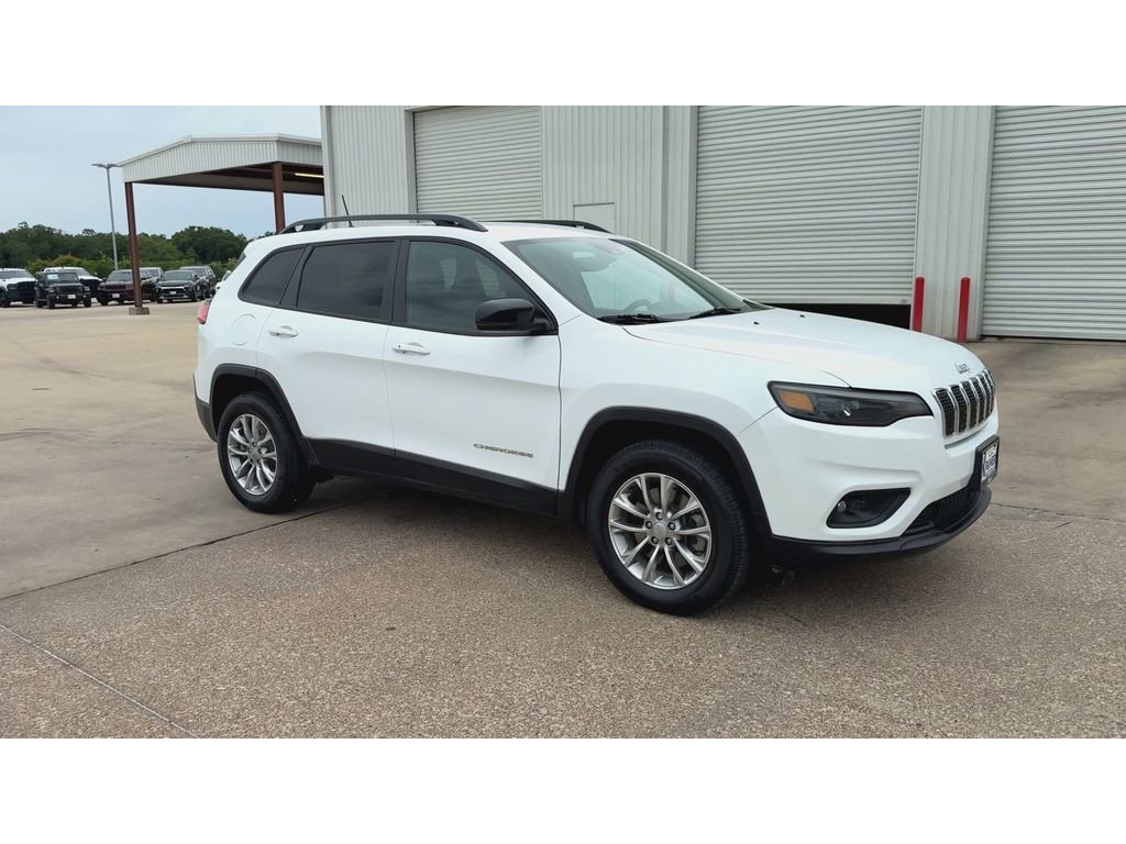 Used 2022 Jeep Cherokee Latitude Lux AWD/4WD image 2