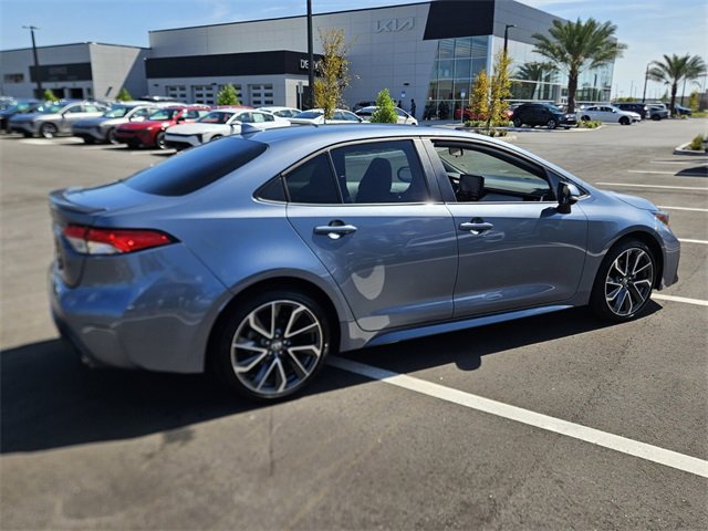 Used 2022 Toyota Corolla SE image 16