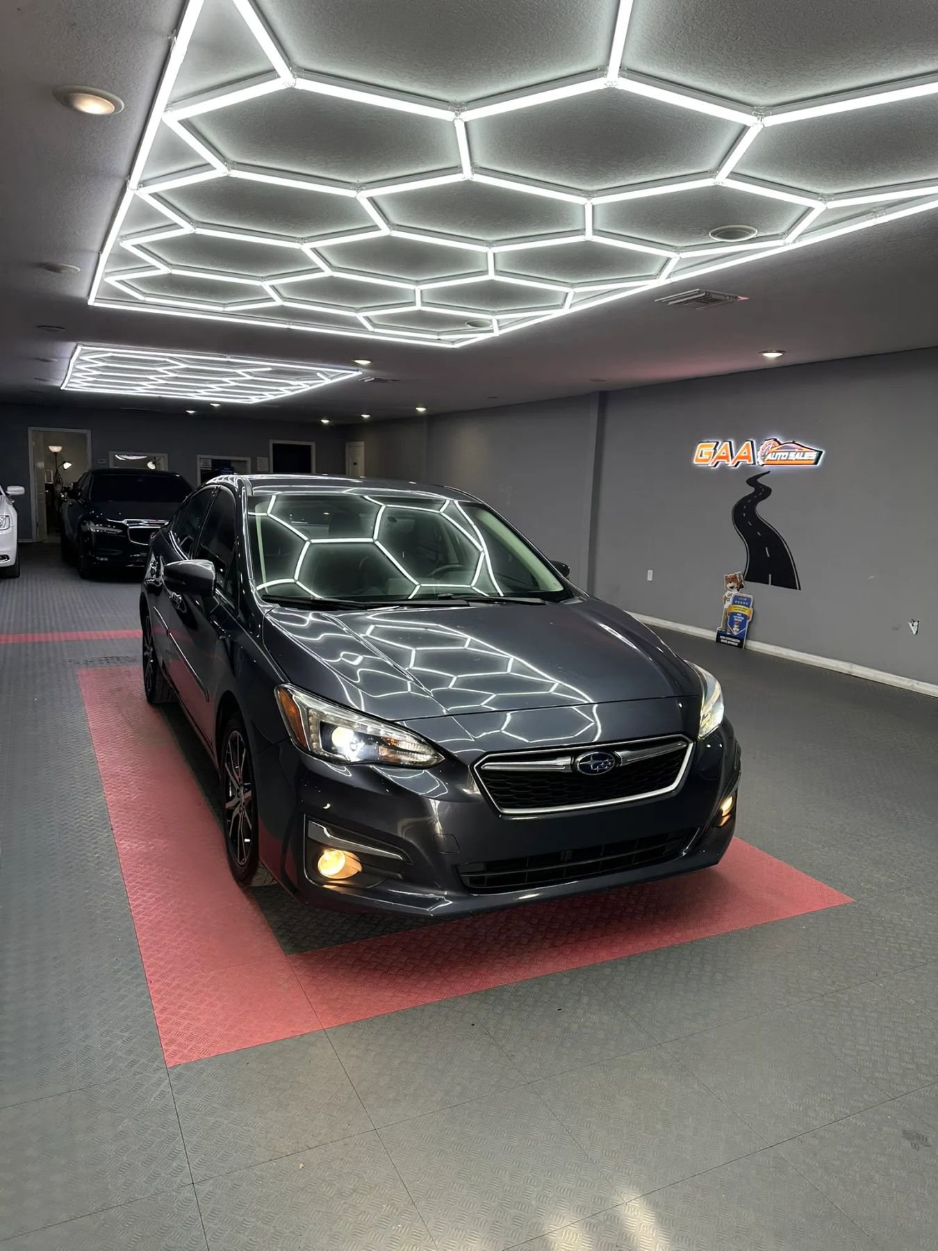 Used 2017 Subaru Impreza 2.0i Limited AWD/4WD image 1