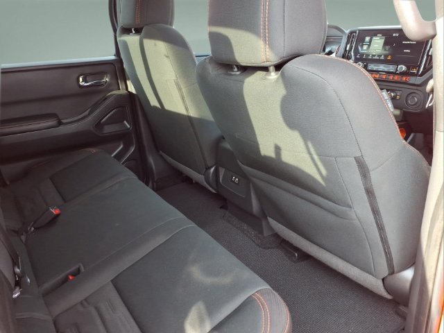 Certified 2025 Nissan Frontier PRO-4X AWD/4WD image 19