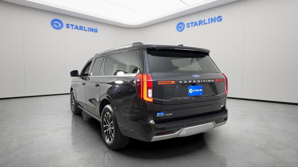 Used 2025 Ford Expedition Max Platinum AWD/4WD image 7
