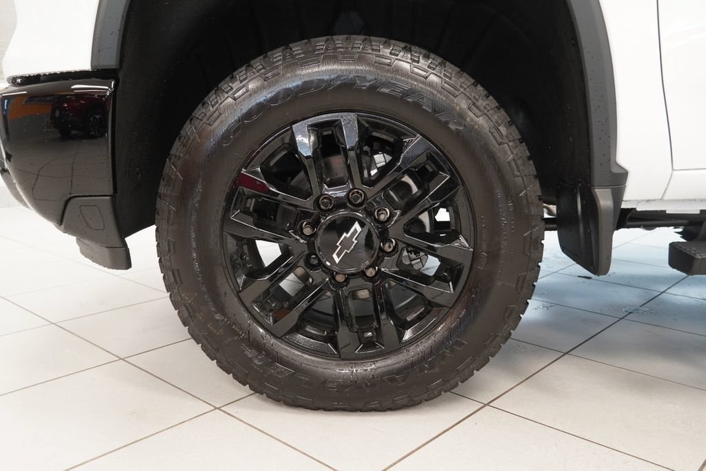New 2026 Chevrolet Silverado 2500 Custom w/ Custom Convenience Package AWD/4WD image 14
