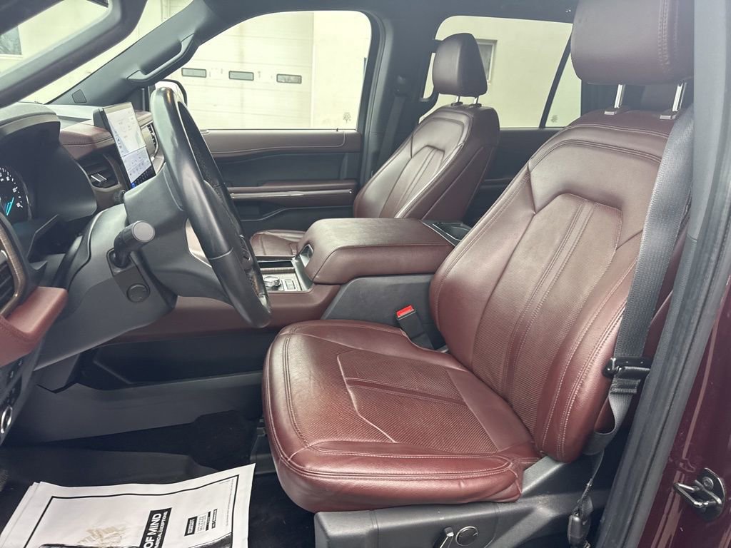Certified 2023 Ford Expedition Limited image 11