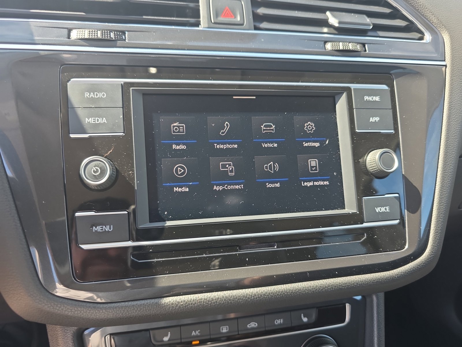 Certified 2022 Volkswagen Tiguan S image 28