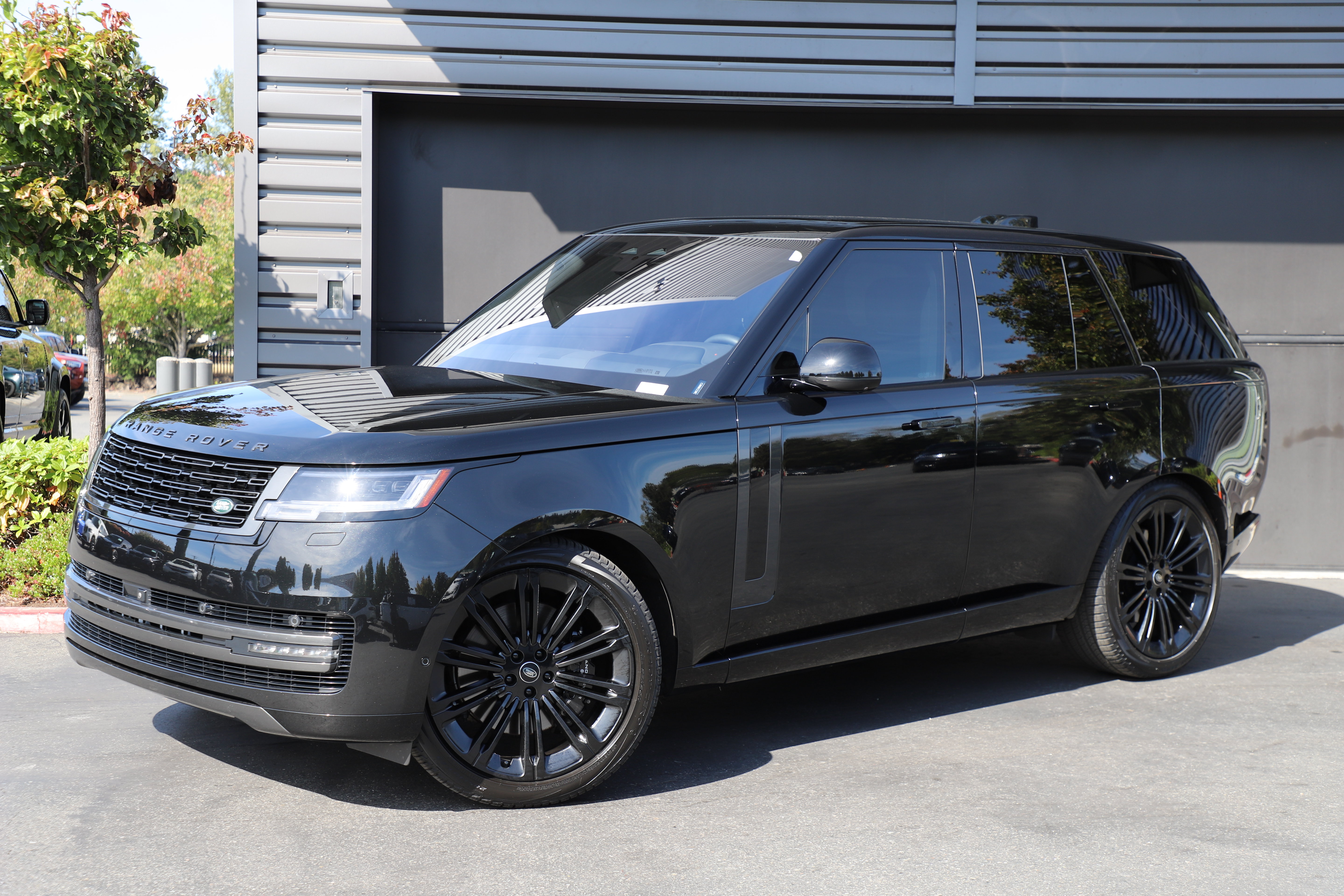 Certified 2023 Land Rover Range Rover SE