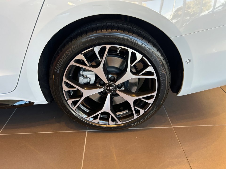 New 2026 Audi A6 Premium Plus image 22