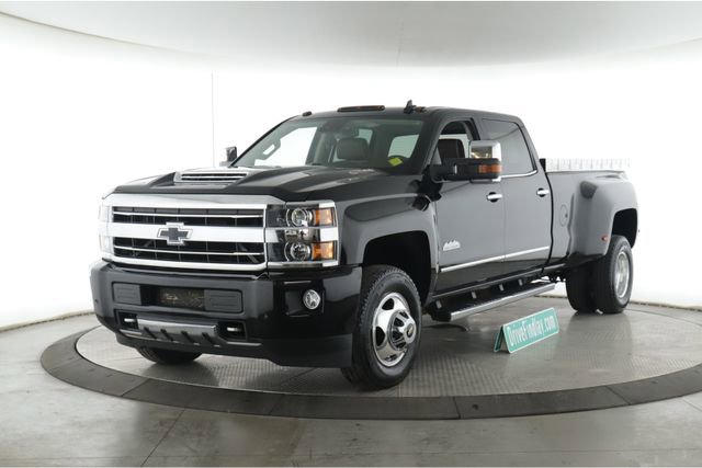 Used 2019 Chevrolet Silverado 3500 High Country w/ Duramax Plus Package AWD/4WD image 10