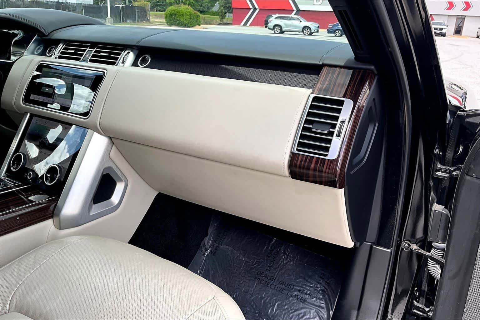 Used 2020 Land Rover Range Rover Long Wheelbase Autobiography AWD/4WD image 19