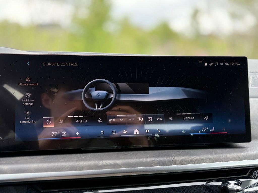 Used 2026 BMW X7 xDrive40i w/ M Sport Package image 10