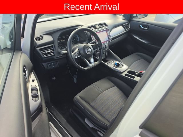Used 2025 Nissan Leaf S FWD image 7